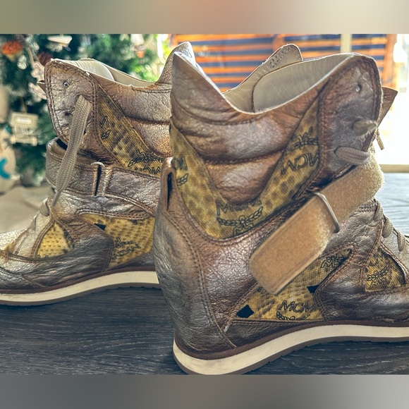MCM 24K Gold Wedge Sneakers - Picture 4 of 16